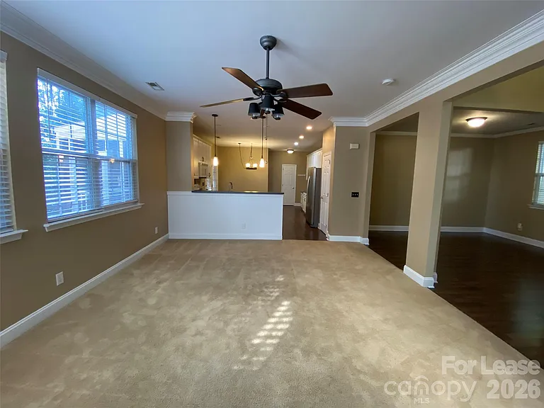 9513 Wilson Hall Dr — Photo 6