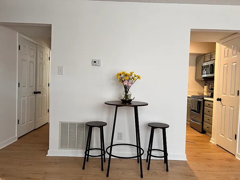10106 Ann Michelle Ln — Photo 11