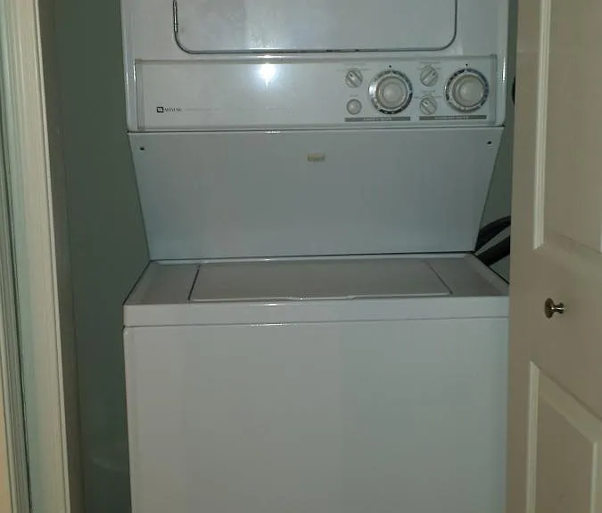 101 NW 8th St #302 — Photo 3