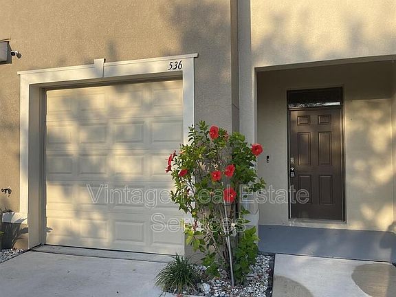 3rd image of 536 Newmont Cir
