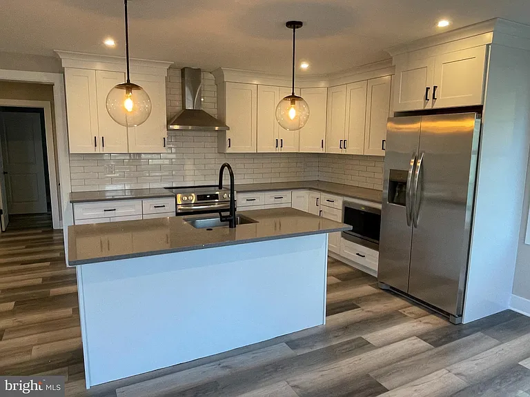 505 S Orange St #1 — Photo 4