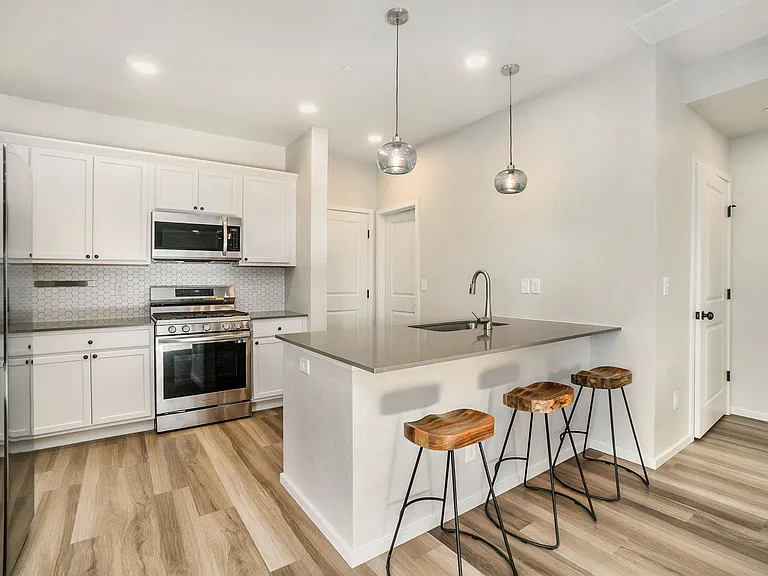 2844 Barnstormer St #1 — Photo 1
