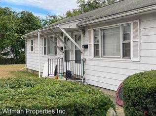 41 Price St, Springfield, MA 01104