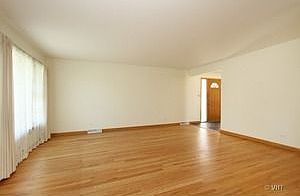3rd image of 10304 S Lamon Ave