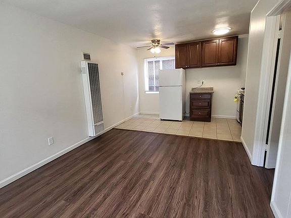 5th image of 4080 Lamont St #2
