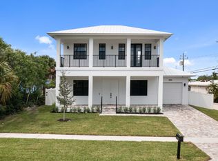 9211 SE Apollo St, Hobe Sound, FL 33455