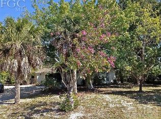 600 E Rocks Dr, Sanibel, FL 33957