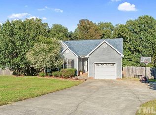 245 Bradford Ridge Dr, Youngsville, NC 27596