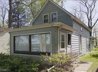 55258 Indian Lake Rd, Dowagiac, MI 49047