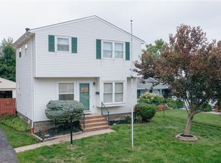 1087 E 168th St, Cleveland, OH