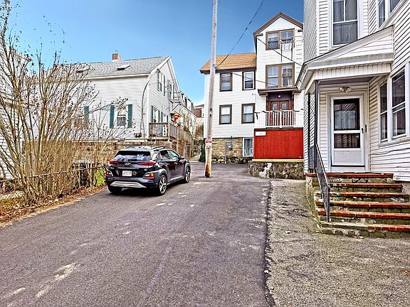 3rd image of 150 Forest St