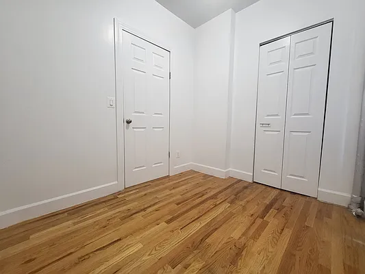 Rented by Douglas Elliman | media 15