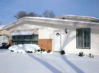 825 S York Rd, Bensenville, IL 60106