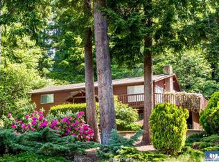 6208 Silver Beach Dr NW, Bremerton, WA 98311
