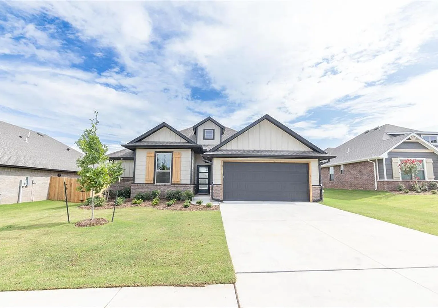Very Nice brand new 3 bedroom 2 bath home in Choctaw schools — Photo 1