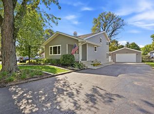 709 S Cedar Rd, New Lenox, IL 60451