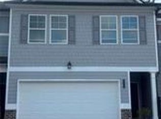 6323 Rosetta Dr, Atlanta, GA 30331
