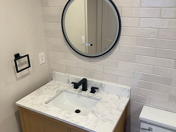 5th image of 3523 1/2 W 59th St