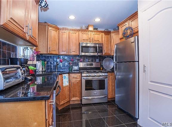 2nd image of 22137 Braddock Ave