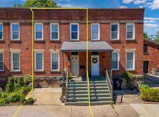 3052 Mabel Ct, Cleveland, OH