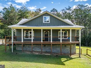 7450 Hooper Cove Rd, Young Harris, GA 30582