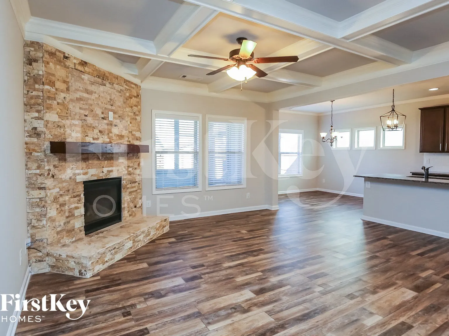 4 bed, 3.0 bath, 2511 sqft, $2,905 — Photo 3