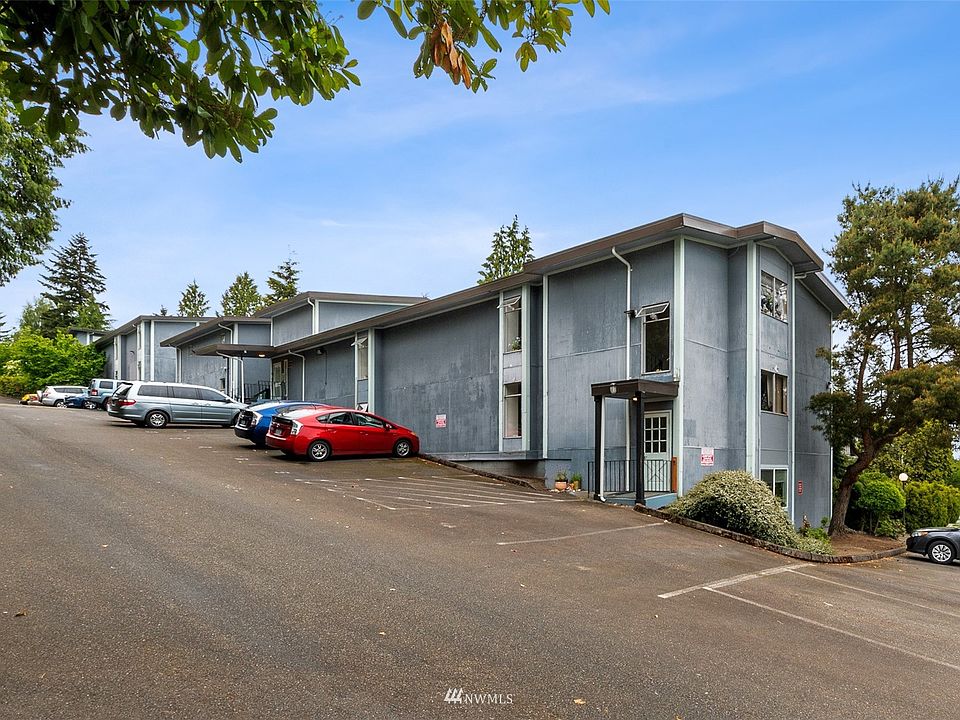 1st image of 10459 Des Moines Memorial Dr S #S204