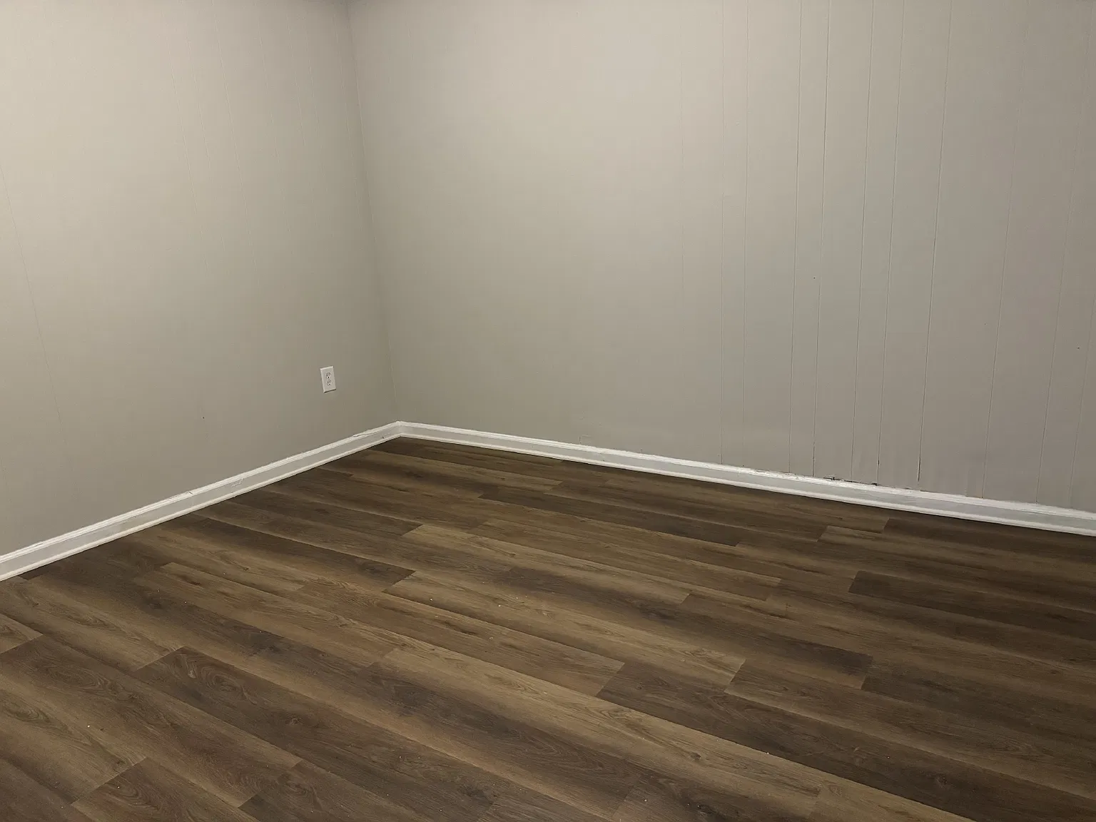 2 bed, 1.0 bath, $1,265 — Photo 3