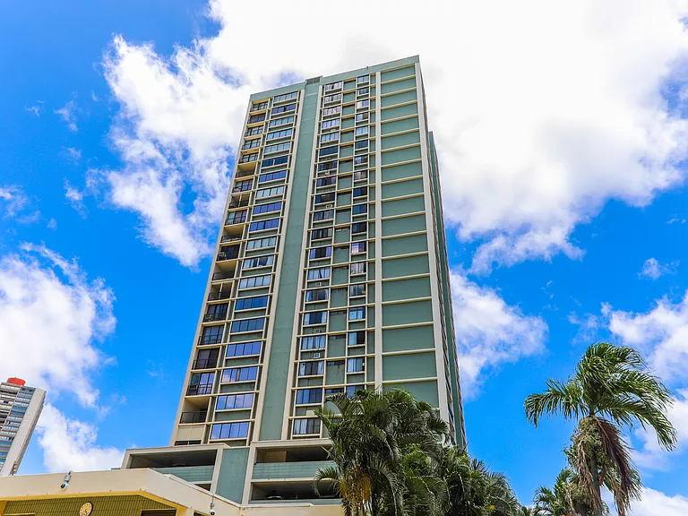 KAIMANA LANAIS