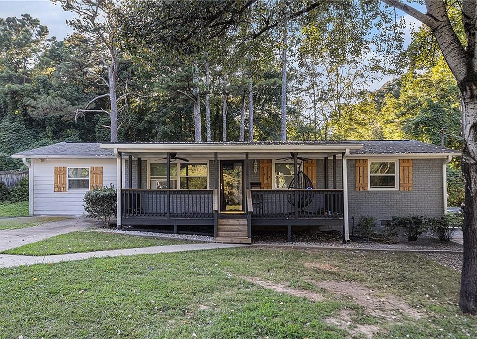 1st image of 12 C W Smith Cir