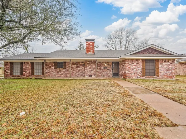 2711 Marshall St, Commerce, TX 75428