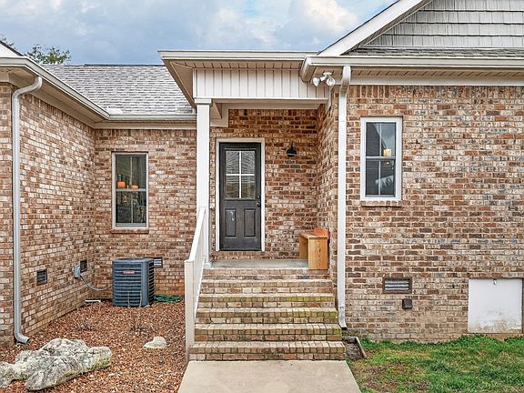 4th image of 39 Boning Rd