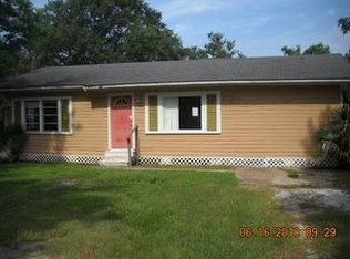 2203 Hester St, Pascagoula, MS 39581