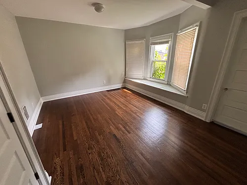 151 Park St Photo 1