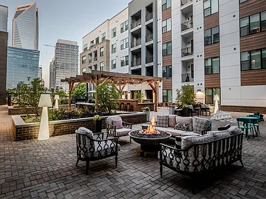 The Crown of Queen City