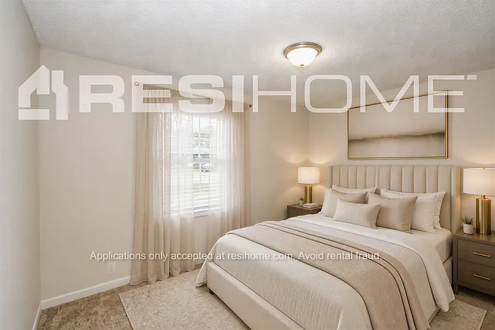 2203 Norman Ave — Photo 8