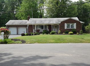 52 Utica Rd, Edison, NJ 08820