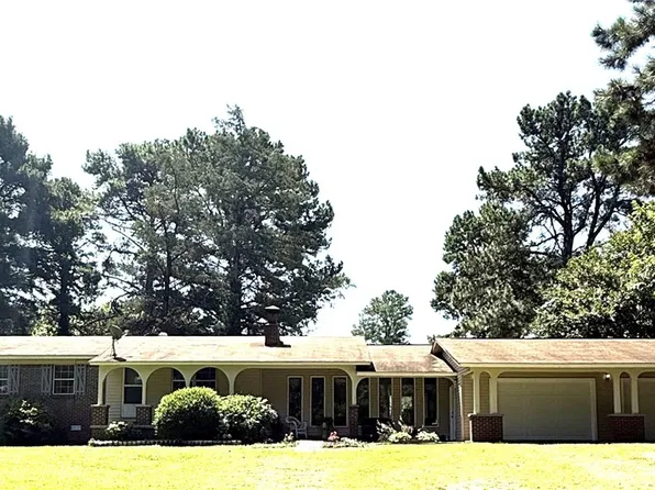 337 Shiloh Pines Ln, Russellville, AR 72802
