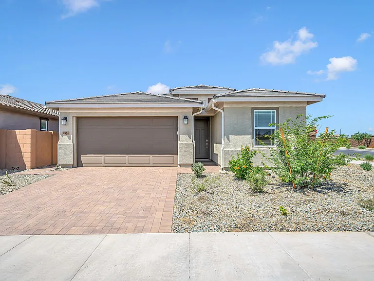 9828 W Mulberry Dr — Photo 3