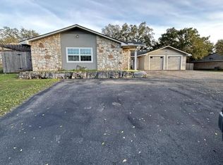 3105 Vista Ln UNIT B, Marble Falls, TX 78654