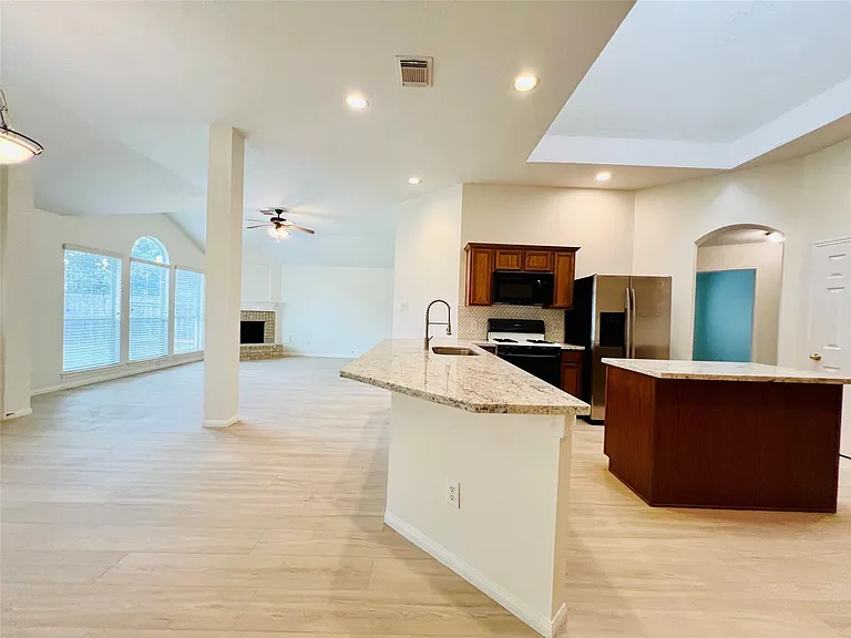 2606 Atwood Glen Ln — Photo 11