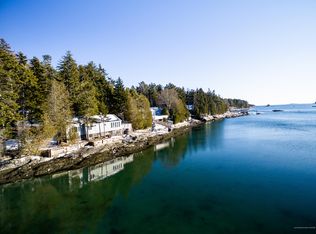 24 Seal Ledge Ln, Harpswell, ME 04079