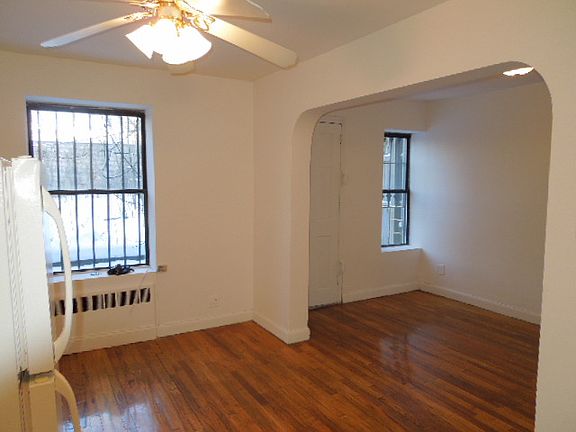 3rd image of 469 Saint Johns Pl #B1