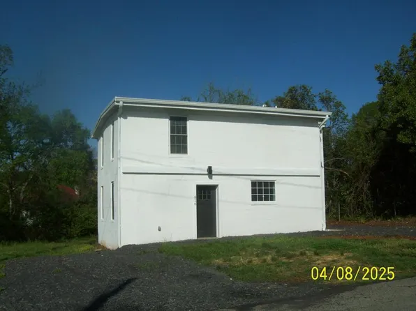 816 Rison St, Danville, VA 24541
