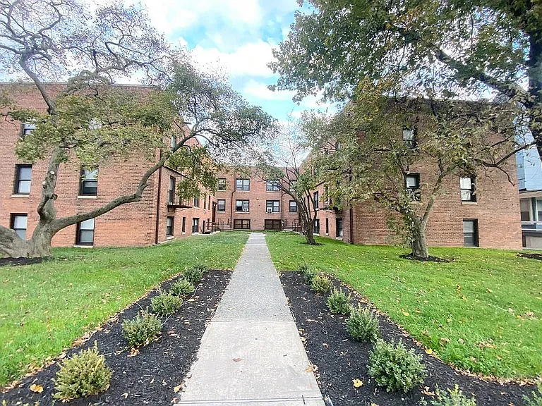 116 S Grove St #B1 — Photo 9