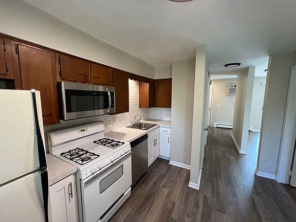 317 & 320 N Harvard Ave #317-2C, Villa Park, IL 60181 | Zillow