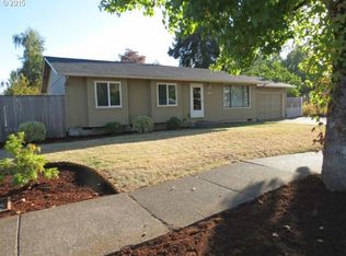5655 D St, Springfield, OR 97478