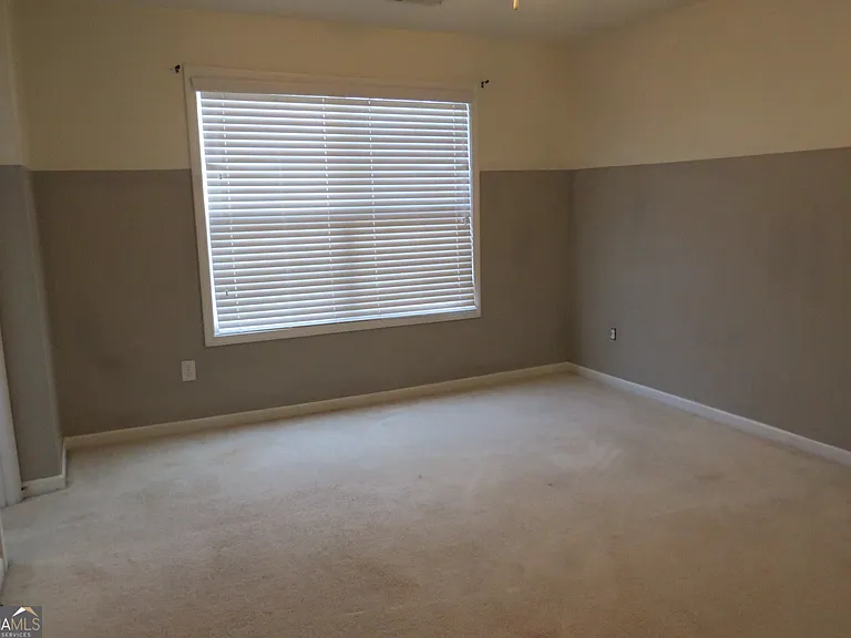2718 Rocky Ct S — Photo 25