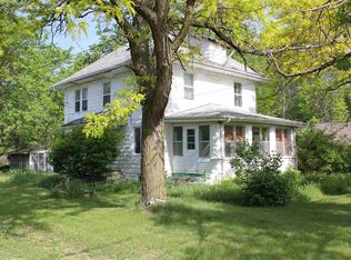 3310 Big Woods Rd, Cedar Falls, IA 50613