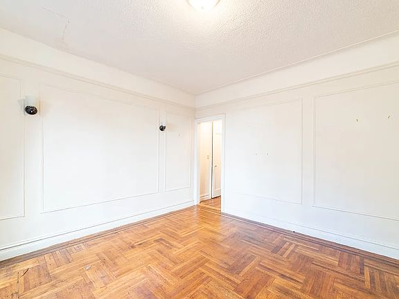 4th image of 335 Lefferts Ave #B7